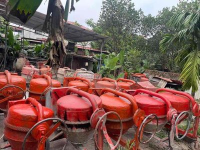 Máy trộn bê tông cũ. Mua bán Đồ chuyên dụng, Giống nuôi trồng tại Huyện Mê Linh Hà Nội được đăng bởi Nam Nguyễn