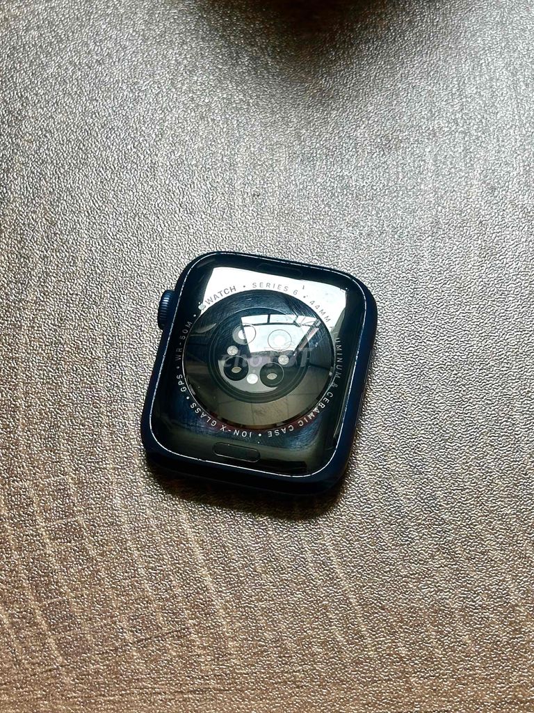 Apple Watch Series 6 44mm đủ phụ kiện zin
