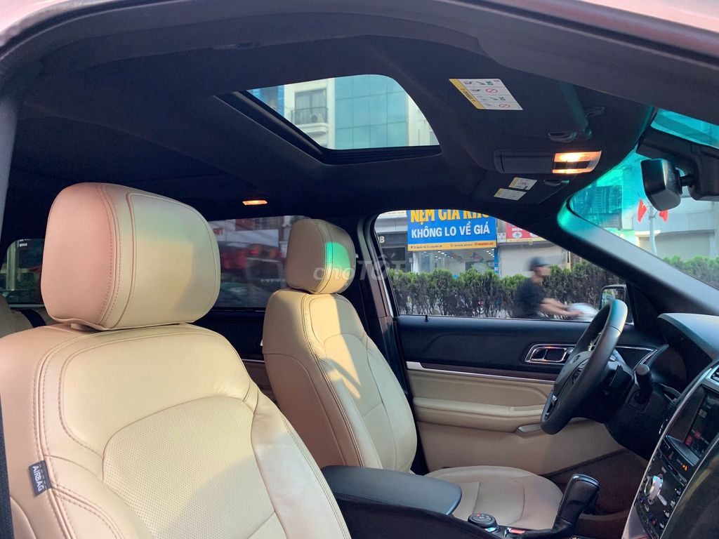 Ford Explorer Limited 2.3L EcoBoost 2017 đk 2018. Mua bán Ô tô tại Quận Long Biên Hà Nội được đăng bởi AUTO TÂN HƯNG THỊNH hình 18