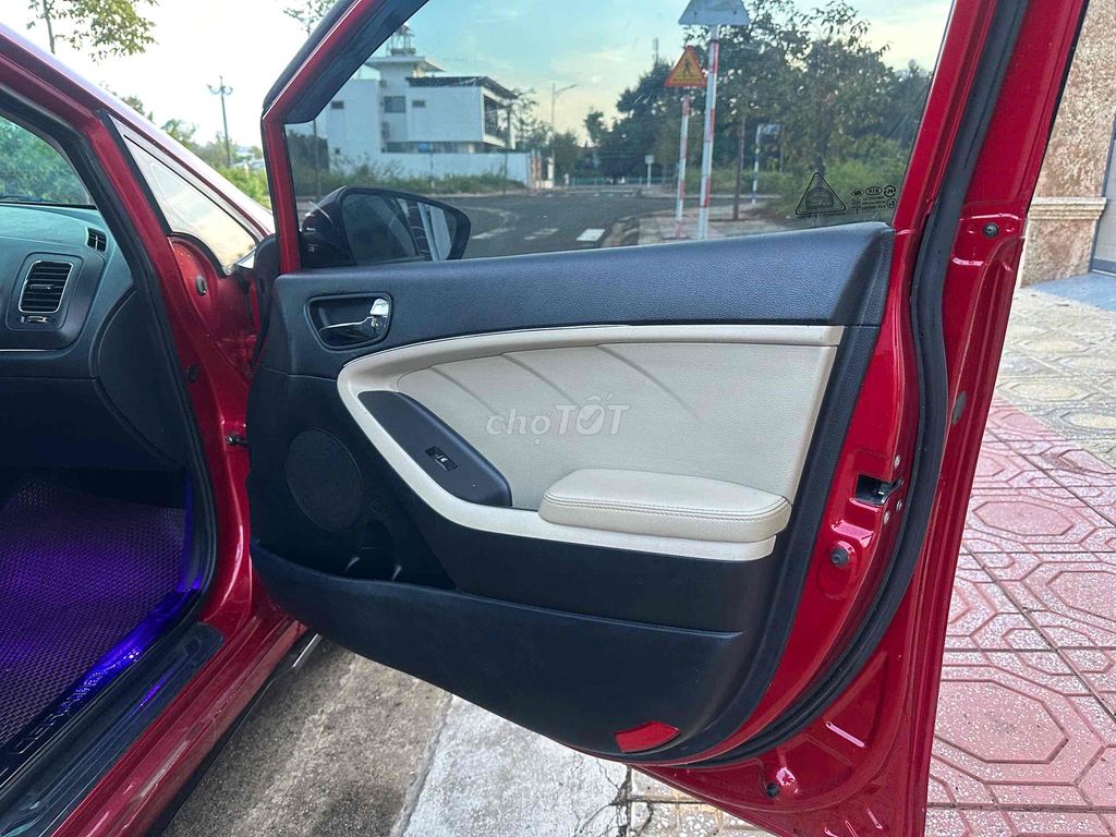 Kia Cerato 2016 1.6 AT - 131000 km. Mua bán Ô tô tại Huyện Chư Sê Gia Lai được đăng bởi khang  hình 4