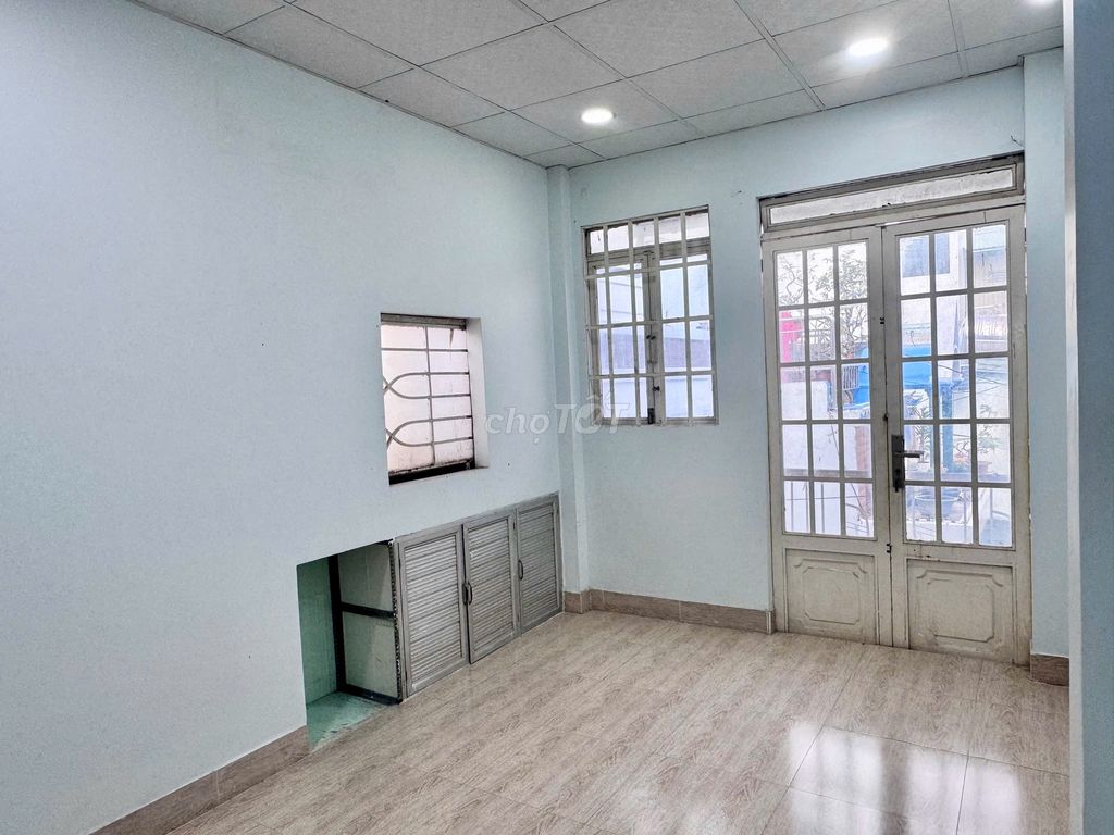 Chính chủ bán hẻm Nguyễn Dữ 33m² 2 tầng 2PN 2WC - 3.8 tỷ