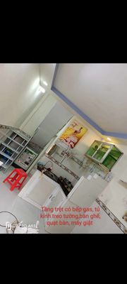 Nhà 1 trệt và 2 lầu ngay sau căn mặt tiền, hẻm xe tải quay đầu 