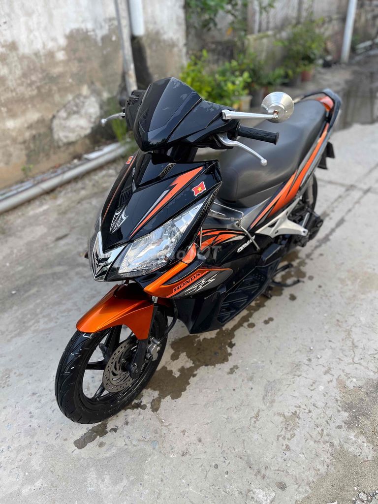 Honda Air Blade Đen cam việt lên thái biển 65. Mua bán Xe máy tại Quận Cái Răng Cần Thơ được đăng bởi Cầm Đồ Minh Tấn hình 3