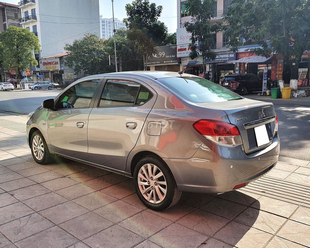 Mitsubishi Attrage 2019 số tự động màu xám. Mua bán Ô tô tại Quận Gò Vấp Tp Hồ Chí Minh được đăng bởi Quang hình 7