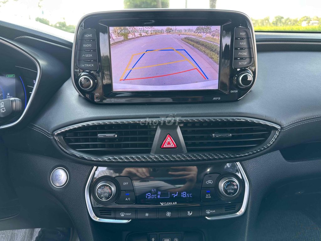 Hyundai SantaFe 2019 2.4 Xăng Đặc Biệt 70000 km. Mua bán Ô tô tại Quận Cầu Giấy Hà Nội được đăng bởi Vũ Kiên hình 15