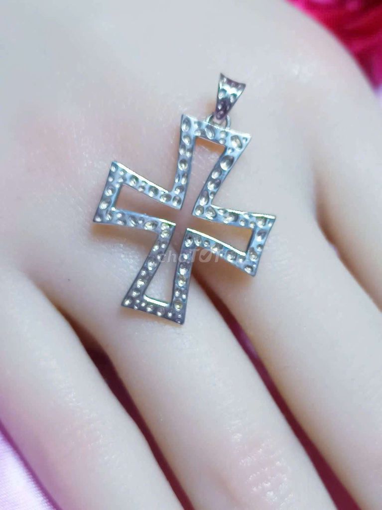 Mặt dây chuyền Bạc Thánh giá. Mua bán Phụ kiện thời trang khác tại Quận 10 Tp Hồ Chí Minh được đăng bởi Phong thủy linh nhật  hình 1