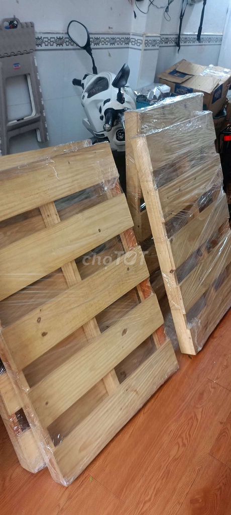 Thanh lý pallet gỗ thông 600k ( đã sử dụng ). Mua bán Nội thất, đồ gia dụng khác tại Quận Bình Thạnh Tp Hồ Chí Minh được đăng bởi Percent Coffee hình 1
