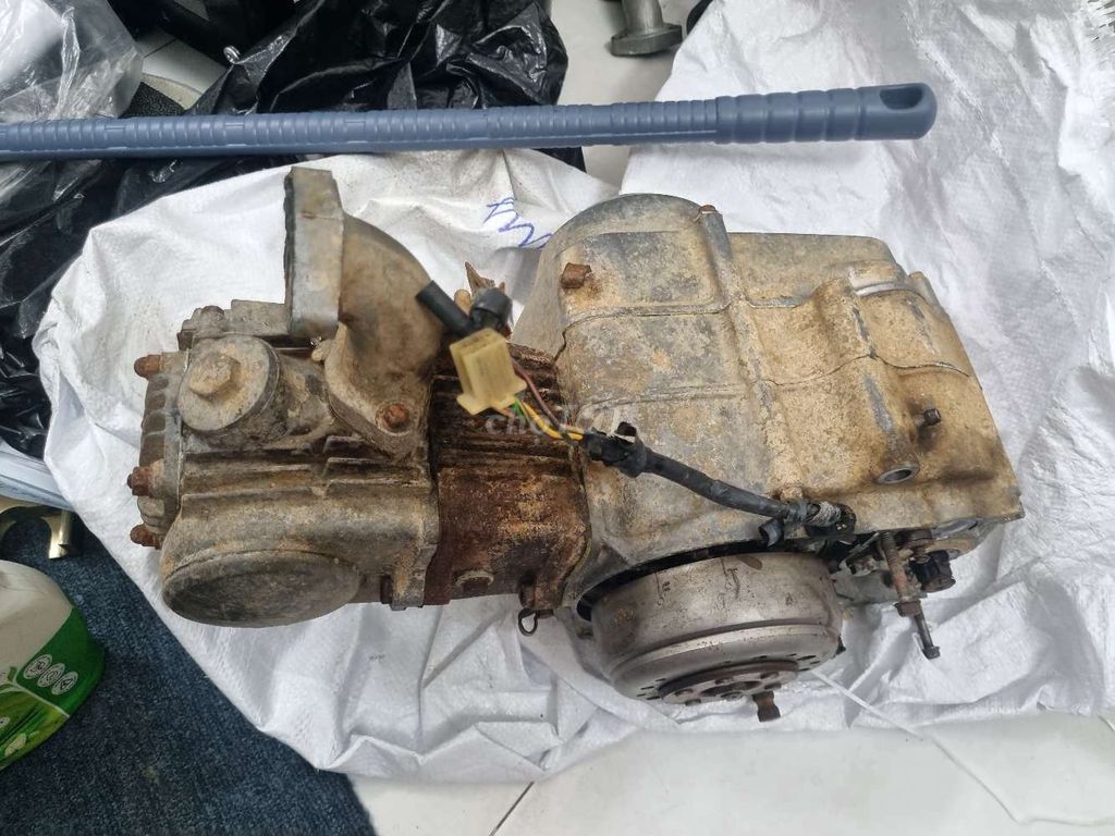 Máy cub 81/86 70cc zin. Mua bán Phụ tùng xe tại Quận Tân Phú Tp Hồ Chí Minh được đăng bởi Trần Quang Huy hình 3