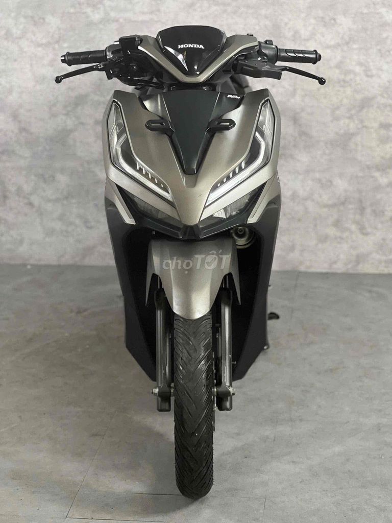 Vario 150 2020 Коричнево-черный 10 000 км Госномер Срочно Владелец