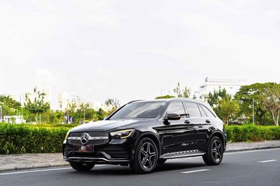 GLC300 AMG Model 2021 cá nhân 1 chủ siêu đẹp
