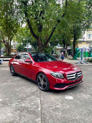 Mercedes E180 độ full E300 AMG 2020 - XHĐ cty Cao