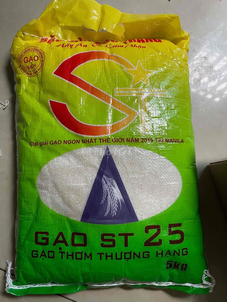 Gạo tấm ST25 5kg Sóc Trăng new. Mua bán Đồ ăn, thực phẩm và các loại khác tại Quận 4 Tp Hồ Chí Minh được đăng bởi Phương Nguyễn hình 1