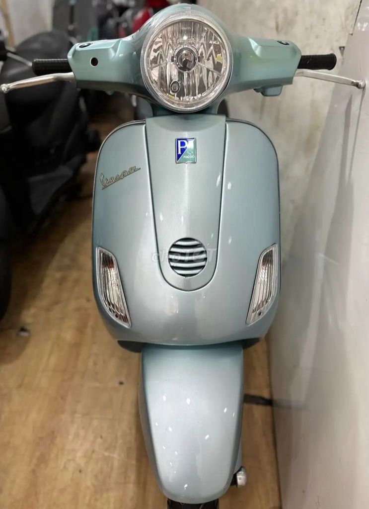 Piaggio Vespa LX 150ie 2009 Nhập Ý BSTP. Mua bán Xe máy tại Quận Phú Nhuận Tp Hồ Chí Minh được đăng bởi Hải Triều hình 3