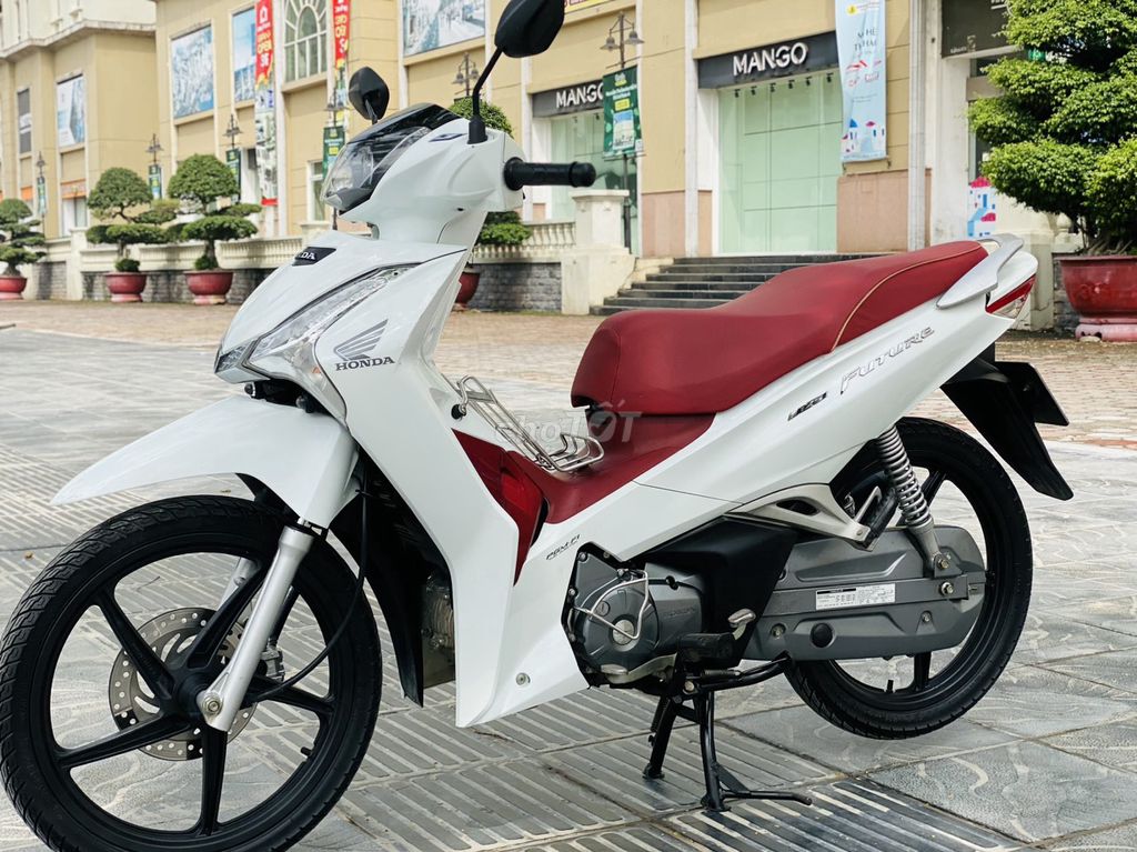 Honda FUTURE125 FI ĐènLED Màu trắng ĐK LầnĐầu 2022. Mua bán Xe máy tại Quận Nam Từ Liêm Hà Nội được đăng bởi TRÍ KIÊN hình 5