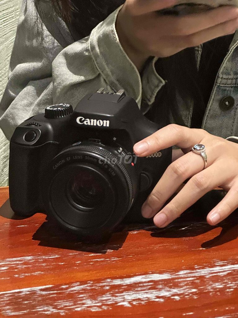 Máy ảnh Canon 3000D Đen + lens 50STM. Mua bán Máy ảnh, Máy quay tại Quận 1 Tp Hồ Chí Minh được đăng bởi Nguyen Ng Quynh Anhh hình 1