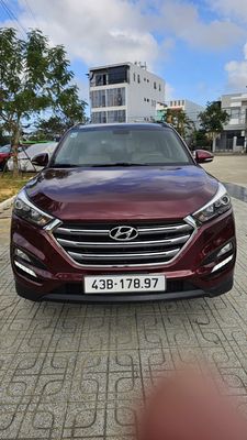 Hyundai Tucson 2016 ATH 90000 km Đỏ. Mua bán null tại Quận Cẩm Lệ Đà Nẵng được đăng bởi Nguyễn Đức Trưởng