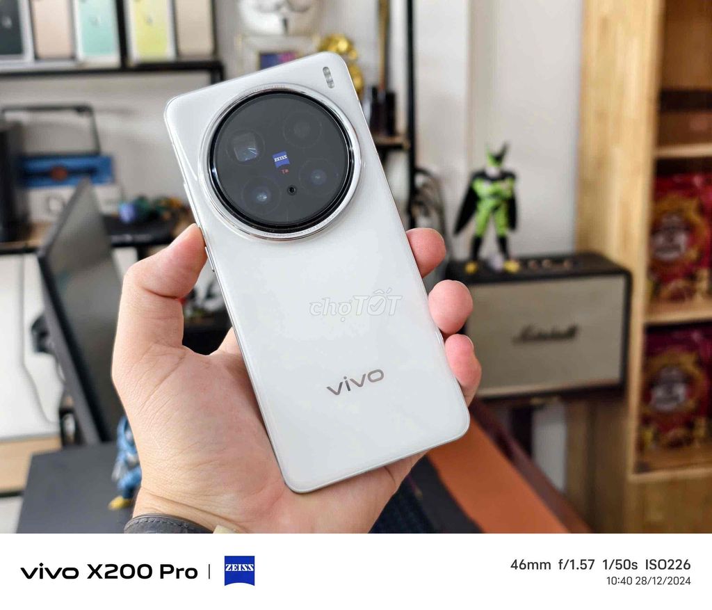 VIVO X200Pro 12/512Gb trắng nhận giao lưu lên đời!