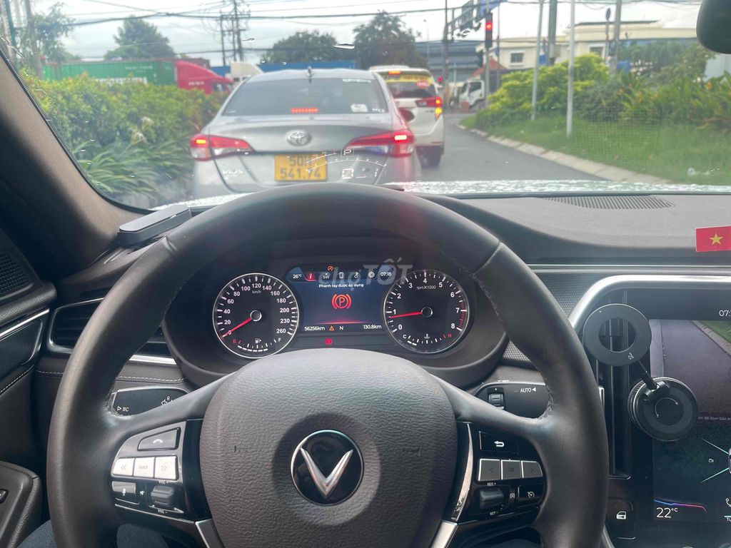 VinFast Lux A2.0 2022 A2.0 plus - 56700 km. Mua bán Ô tô tại Quận 4 Tp Hồ Chí Minh được đăng bởi Nam Pham hình 10