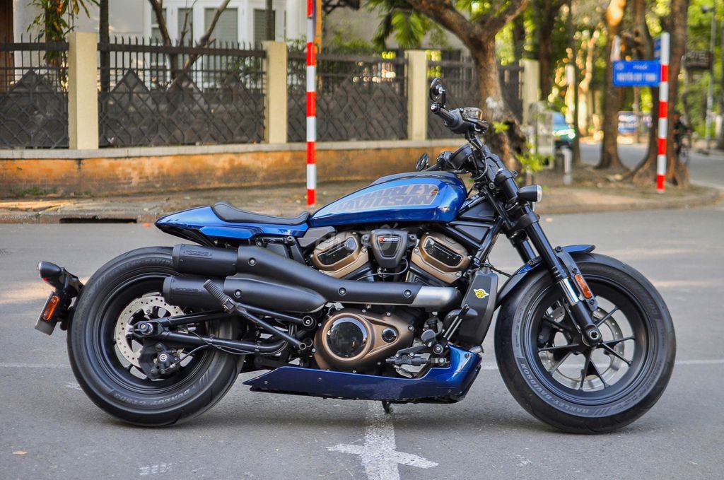 THANH MOTOR Cần Bán Harley Davidson Sportster 2022. Mua bán Xe máy tại Quận Hoàng Mai Hà Nội được đăng bởi Lê Chí Thanh hình 4