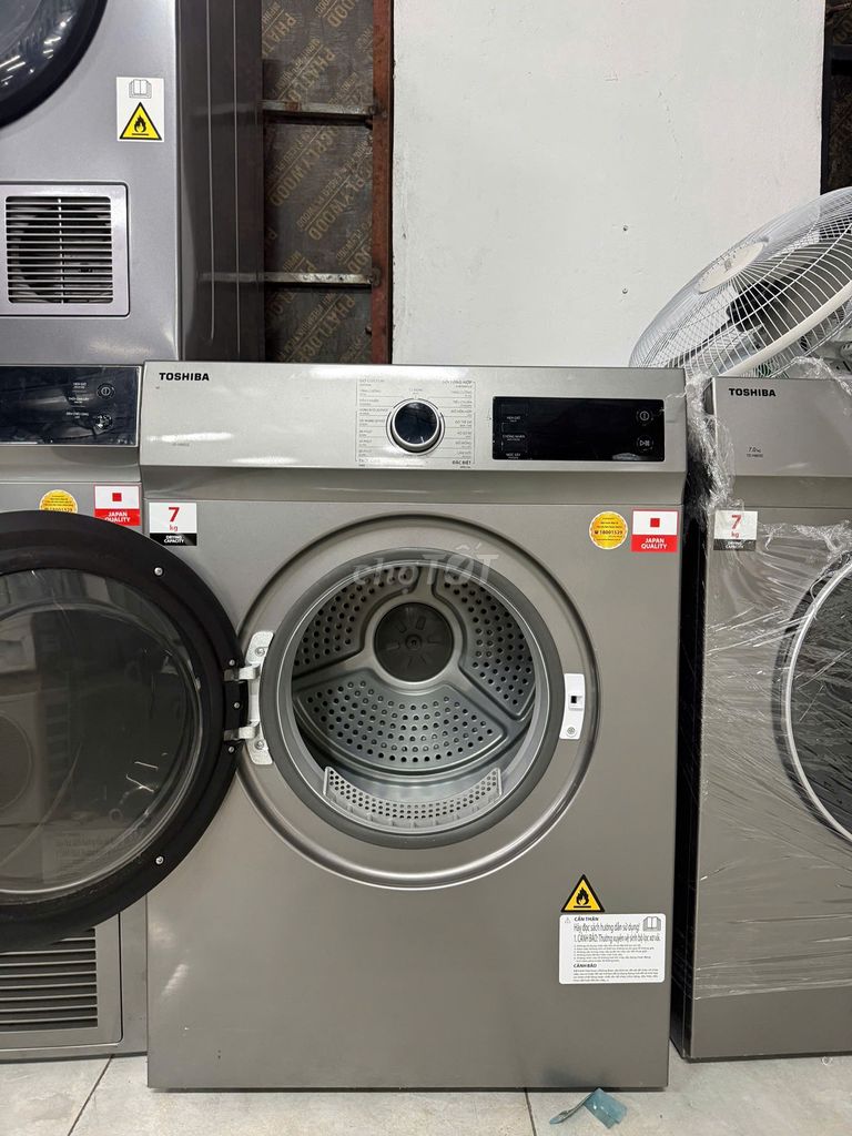 Máy sấy quần áo Toshiba TD-H80SE Xám 7kg. Mua bán Máy giặt tại Huyện Thanh Oai Hà Nội được đăng bởi Chợ Đồ Cũ Trần Hùng hình 1