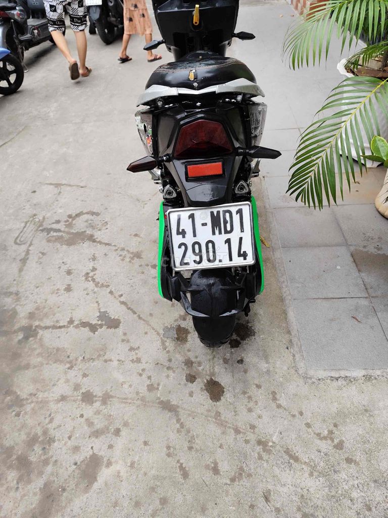 Xe máy điện MYOKO TFX Đen Xanh. Mua bán Xe điện tại Huyện Cần Đước Long An được đăng bởi sữa chữa xe đạp điện xe máy điện điện thoại lát tóp hình 5