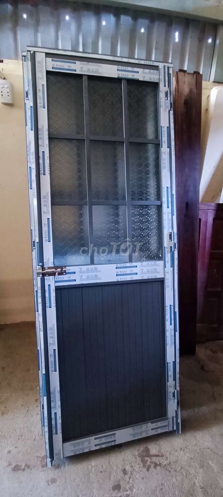 Cửa Gỗ Nhôm Đã qua sử dụng. Mua bán Nội thất, đồ gia dụng khác tại Thành phố Phan Rang-Tháp Chàm Ninh Thuận được đăng bởi Hoang Quang hình 1