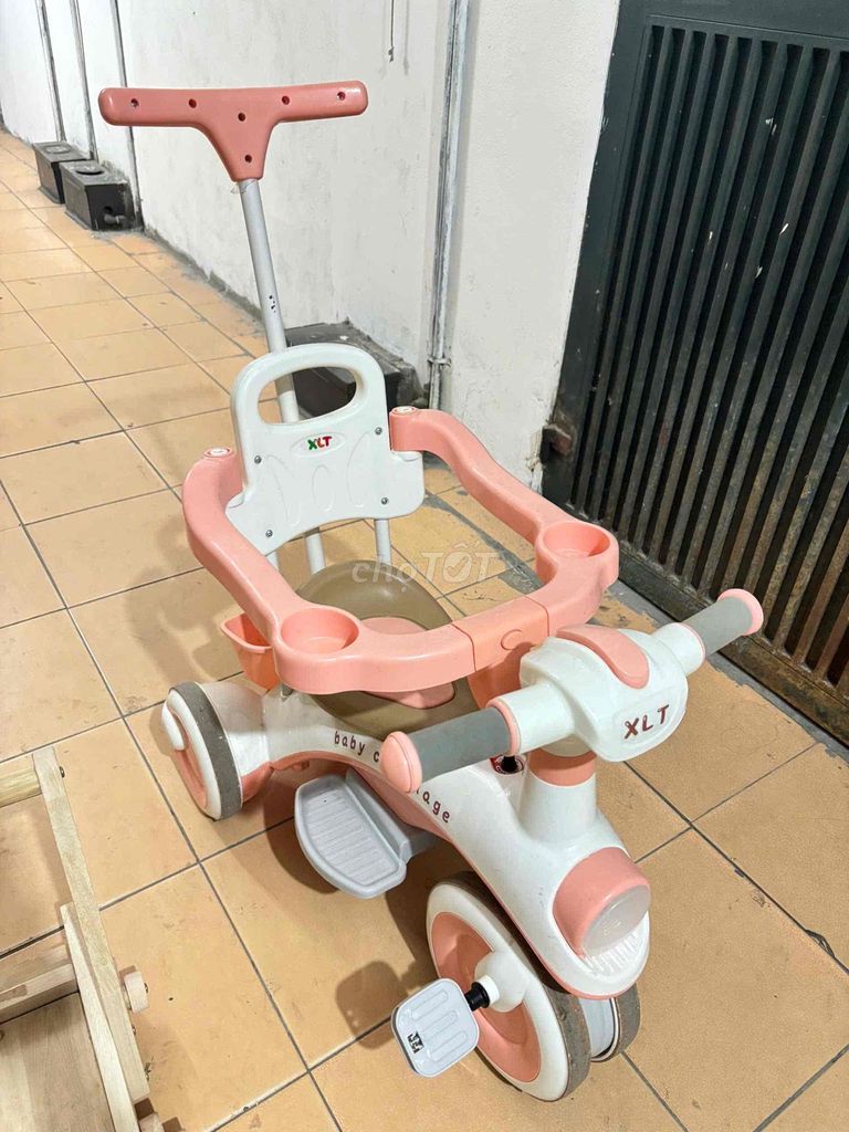 Xe đẩy trẻ em XLT Hồng Trắng. Mua bán Mẹ và bé tại Quận Thanh Xuân Hà Nội được đăng bởi Trần Anh Đức hình 1