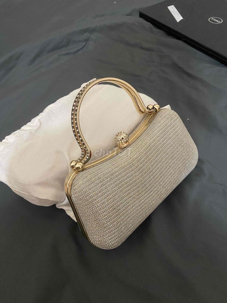 Túi xách nữ đính đá. Mua bán Túi xách tại Quận Bắc Từ Liêm Hà Nội được đăng bởi thanh thuy  hình 1