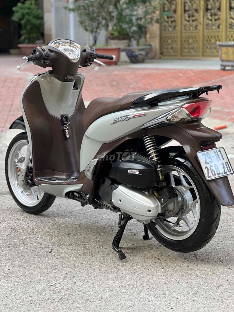 Chào Bán SH Mode Khoá Smartkey . Hỗ trợ sang tên. Mua bán Xe máy tại Quận Cầu Giấy Hà Nội được đăng bởi Xe Máy Đoàn Văn Cam Kết Đúng Ảnh Đúng Biển Đúng Giá Trị hình 7