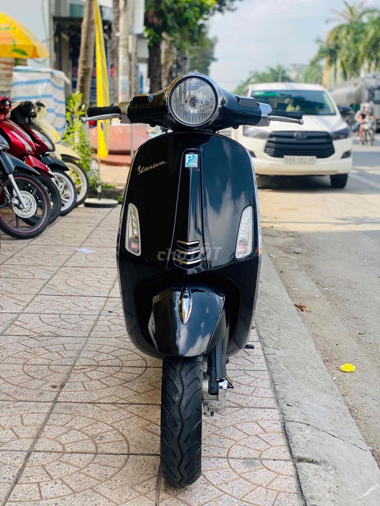 Piaggio Vespa Primavera ABS 2016 Đen 5000 km. Mua bán Xe máy tại Quận Ninh Kiều Cần Thơ được đăng bởi Hiếu Xe máy Tân Liên Hưng 2 hình 3