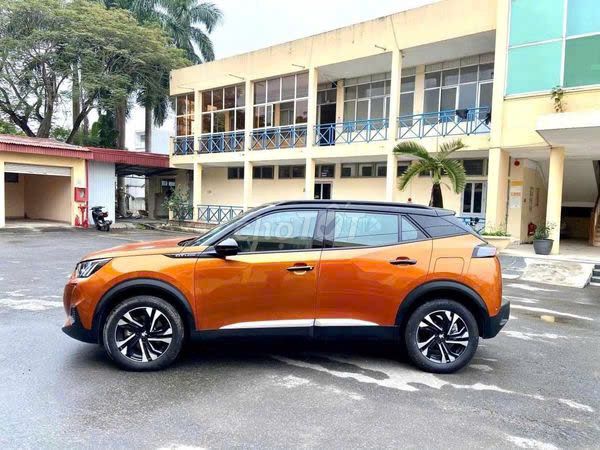 Peugeot 2008 bản AT sản xuất 2021