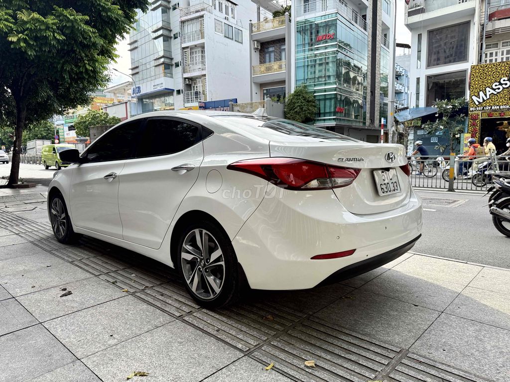 Hyundai Elantra GLS nhập 2015 1.8 AT. Mua bán Ô tô tại Quận Tân Phú Tp Hồ Chí Minh được đăng bởi Lê Băng Vinh hình 3