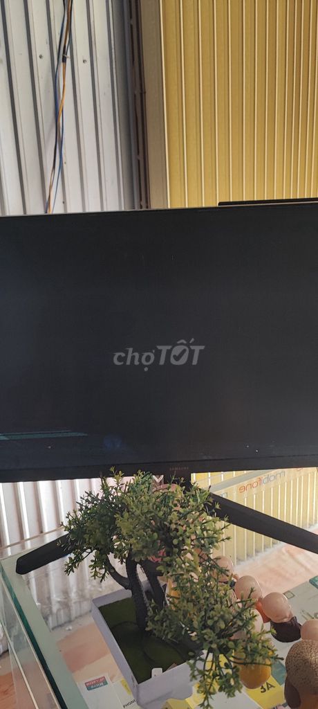 Màn hình máy tính AOC Đen HDMI, D-SUB. Mua bán Phụ kiện (Màn hình, Chuột...) tại Huyện An Phú An Giang được đăng bởi  thọ đồ cũ hình 1