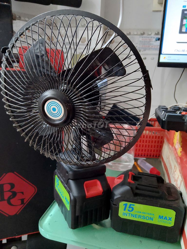 Quạt tích điện Makita. Mua bán Quạt tại Quận 8 Tp Hồ Chí Minh được đăng bởi dung tran viet hình 1