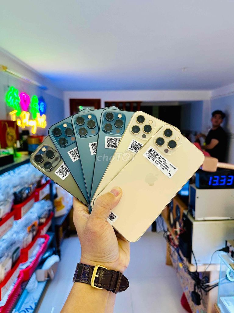 Apple iPhone 12 Pro Max 256GB 99% mới. Mua bán Điện thoại tại Huyện Tuy Phước Bình Định được đăng bởi Nguyễn Văn Nghĩa hình 1
