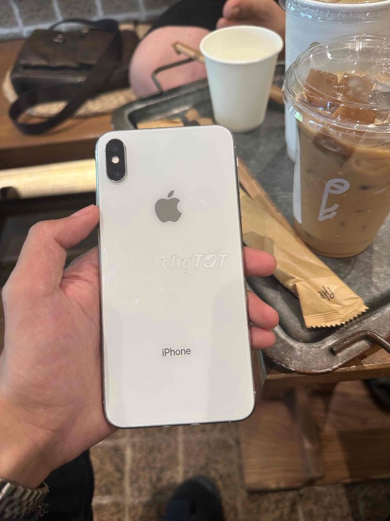 Apple iPhone Xs Max 64GB Trắng. Mua bán Điện thoại tại Thành phố Huế Thừa Thiên Huế được đăng bởi Văn Thành  hình 1