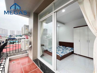 CHO THUÊ CĂN HỘ 2 NGỦ 1 KHÁCH BAN CÔNG LỚN NGAY THÀNH PHỐ GIAO LƯU