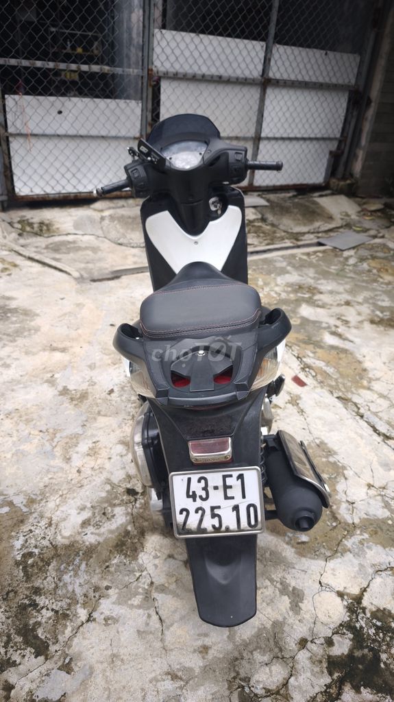 Honda SH 125 2014 бело-черный