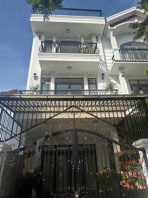 Hà quang 2 đường số 10 giá 8.3 tỷ dt 100m2. Mua bán nhà ở tại Thành phố Nha Trang Khánh Hòa được đăng bởi Đường Quốc Chí