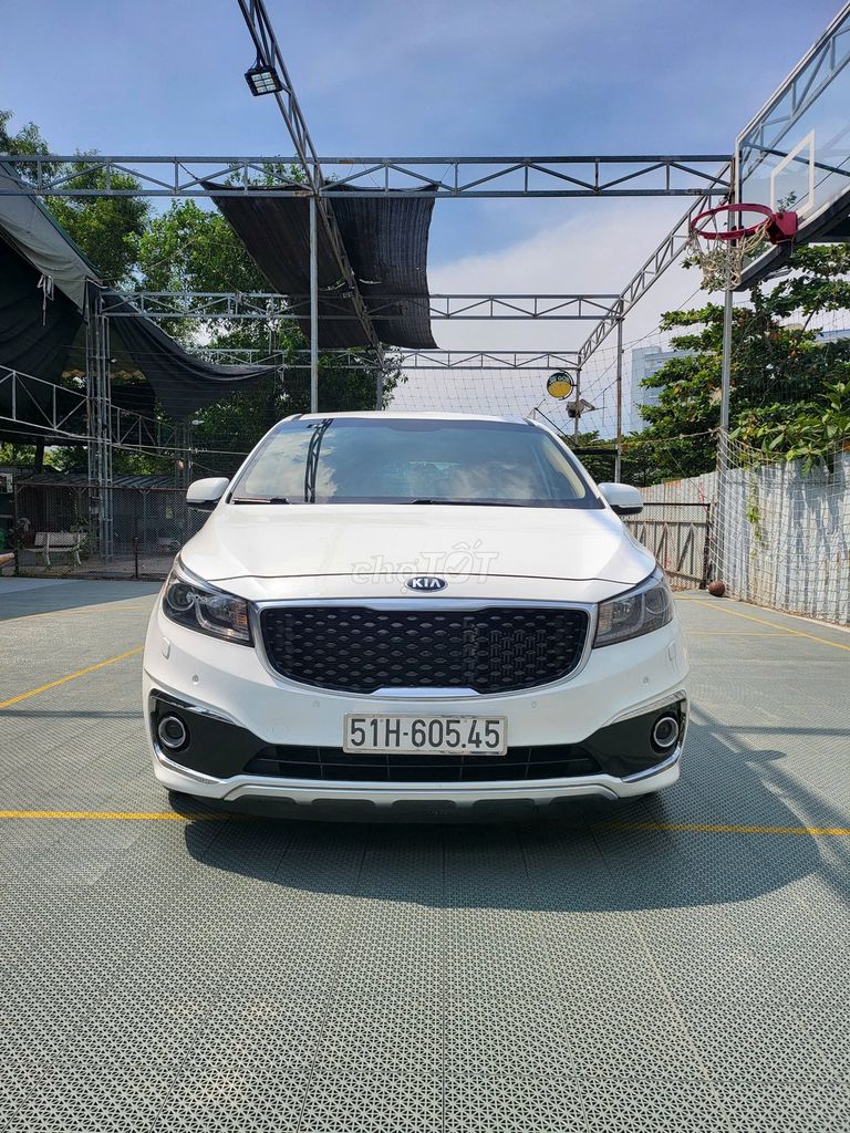 Kia Sedona 2018 2.2 DATH - 79000 km