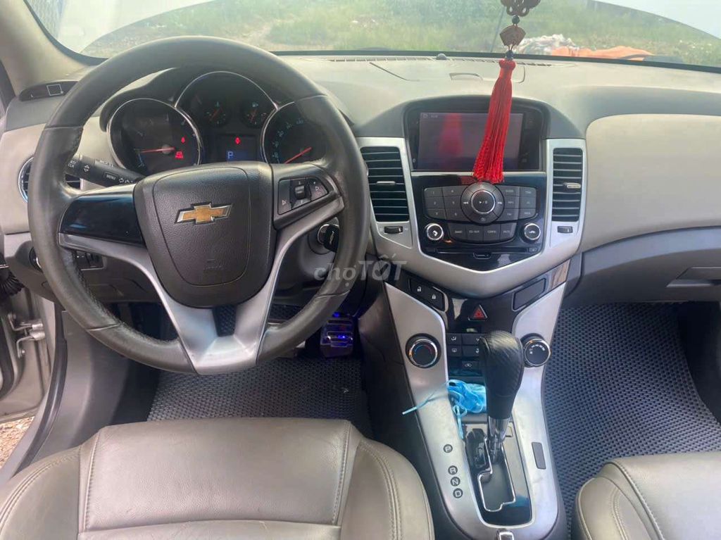 Chevrolet Cruze 2010 LTZ 1.8, số tự động. Mua bán Ô tô tại Quận 7 Tp Hồ Chí Minh được đăng bởi Gia Lam hình 3