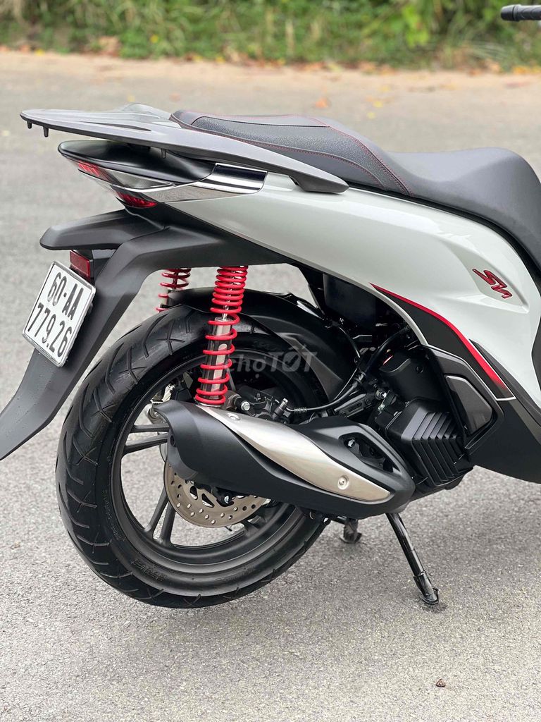 Honda SHVN 125 ABS 9/2025 Xám Xi Măng Odo 800km🎉🎉🎉. Mua bán Xe máy tại Thành phố Biên Hòa Đồng Nai được đăng bởi Xe Máy Phát Đồng hình 10