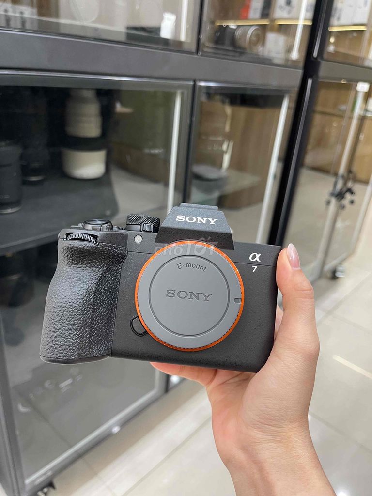 Sony A75 Likenew 99,9%. Mua bán Máy ảnh, Máy quay tại Quận Hai Bà Trưng Hà Nội được đăng bởi Ng Phương Linh hình 1