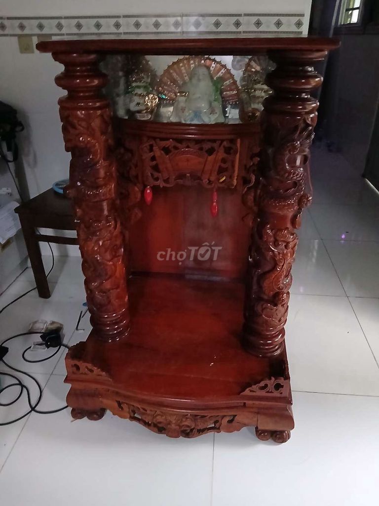 Bàn thờ Thần Tài Gỗ Nâu đỏ Đã sử dụng. Mua bán Nội thất, đồ gia dụng khác tại Huyện Nhà Bè Tp Hồ Chí Minh được đăng bởi Thanh Tuyet hình 1