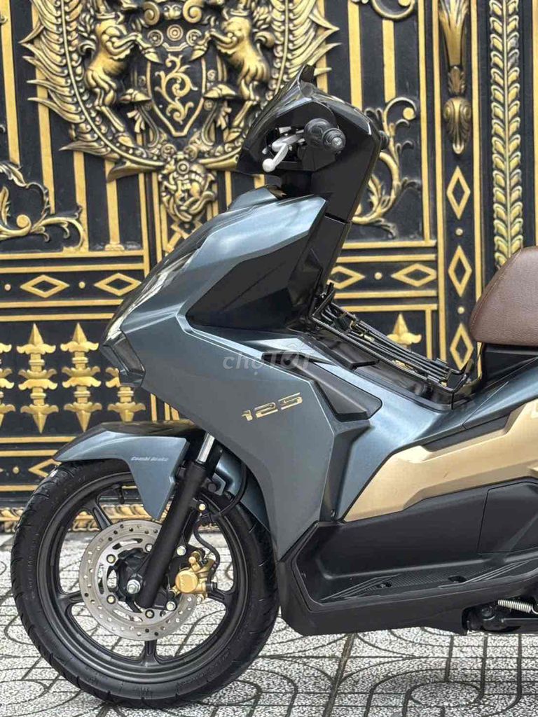 AB 125 4 Val 2024 ODO 6K Siêu Keng Biển TP C.Chủ. Mua bán Xe máy tại Quận Bình Thạnh Tp Hồ Chí Minh được đăng bởi Mai văn giang hình 4