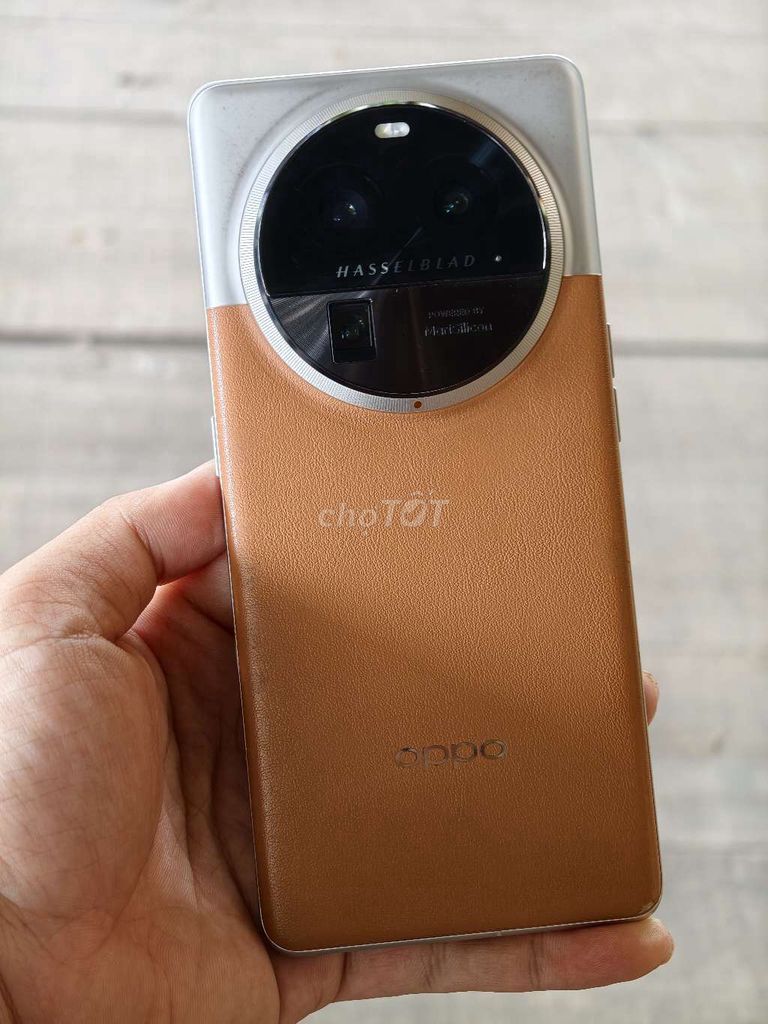 OPPO Find X6 Pro ngoại hình đẹp bán hoặc giao lưu. Mua bán Điện thoại tại Huyện Hòa Vang Đà Nẵng được đăng bởi Hoà hình 1