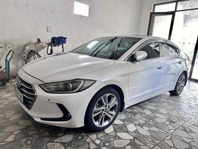 Hyundai Elantra 2019 2.0AT - 55000 km. Mua bán Ô tô tại Quận Thanh Khê Đà Nẵng được đăng bởi Thần Tài