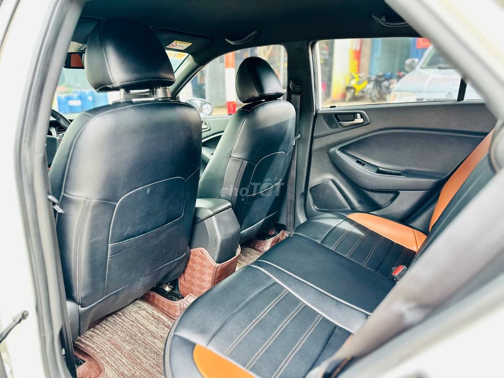 Hyundai I20 2015 Trắng Số tự động. Mua bán Ô tô tại Thành phố Pleiku Gia Lai được đăng bởi Kết Nguyễn hình 12
