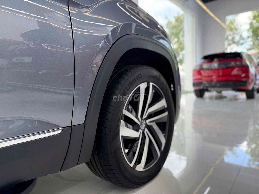 Volkswagen Teramont Limited Edition Xám. Mua bán Ô tô tại Quận 5 Tp Hồ Chí Minh được đăng bởi Kim Loan Volkswagen Golden  hình 2