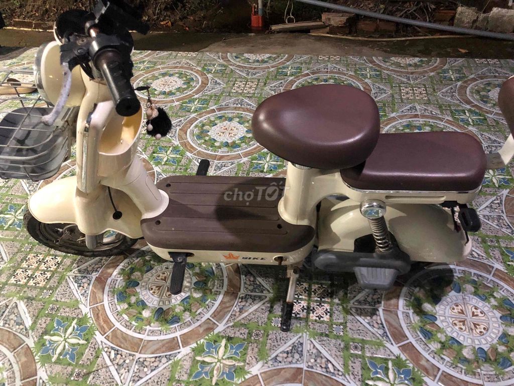 cần bán xe đap điện. Mua bán Xe điện tại Huyện Phú Tân Cà Mau được đăng bởi Nguyễn thi hình 3